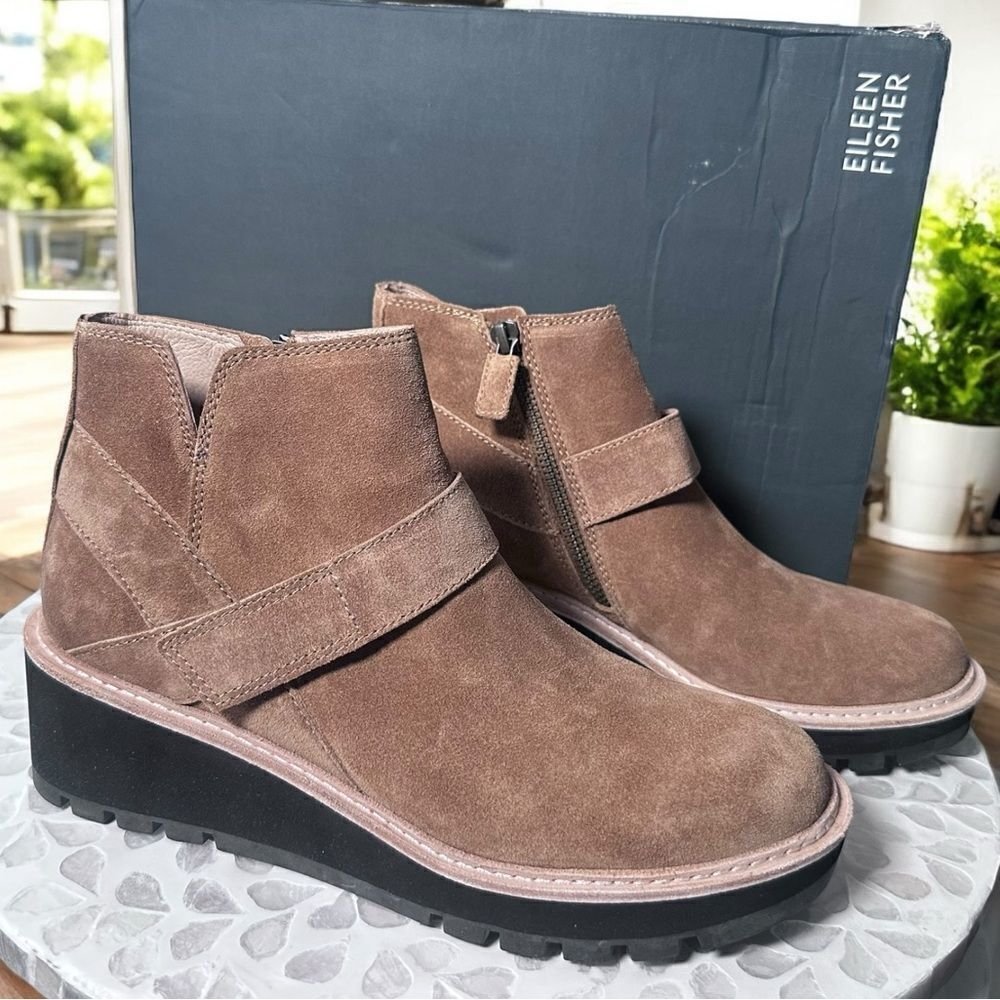 Eileen Fisher Cargo Ankle Boot Platform Wedge Savana Brown Suede Leather Size 7